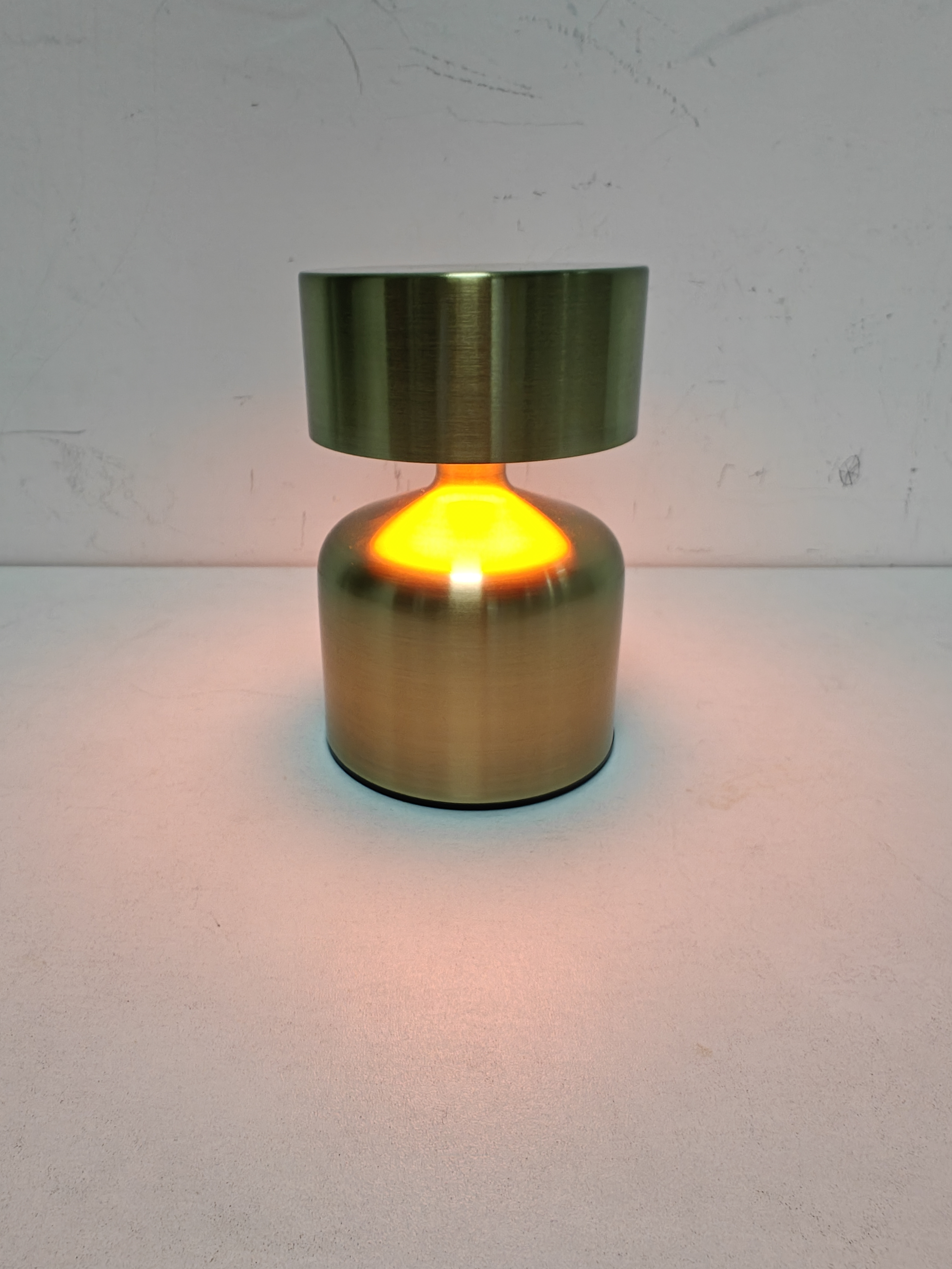 NEW Bar Led Lamps Rechargeable Restaurant Decorative Manicure Table Lamp