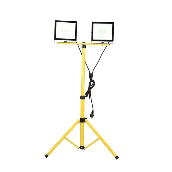 LED Floodlight with Tripod