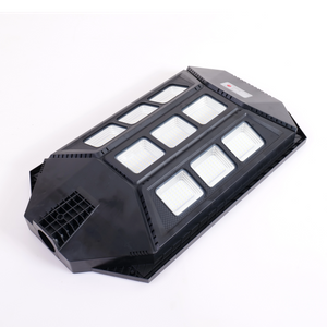 Yellow Automatic Outdoor solar street light