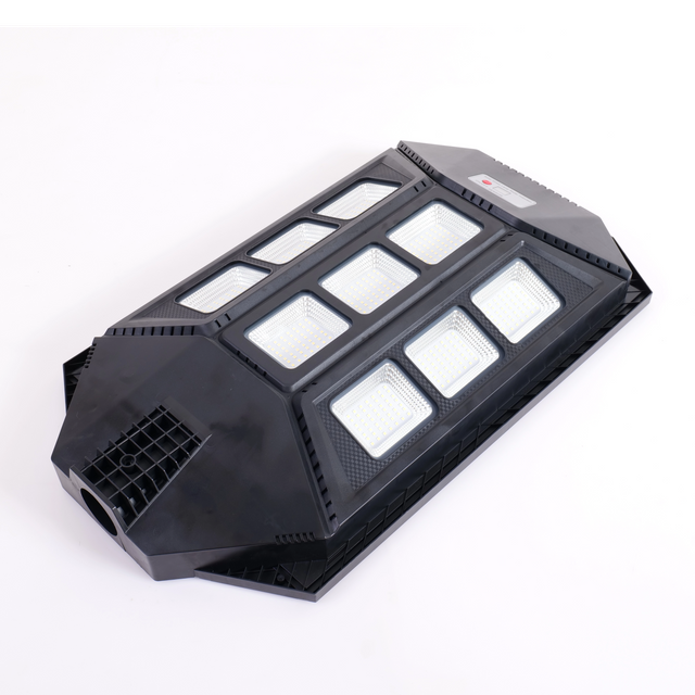 Yellow Automatic Outdoor solar street light